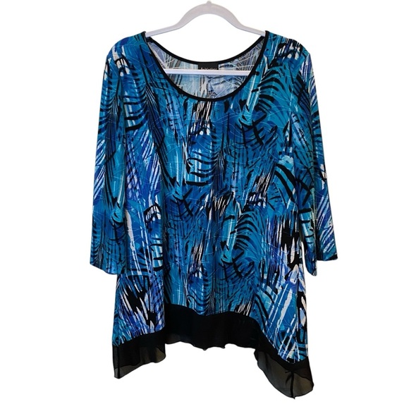 Blue pattern flowy top - XL - Picture 1 of 4